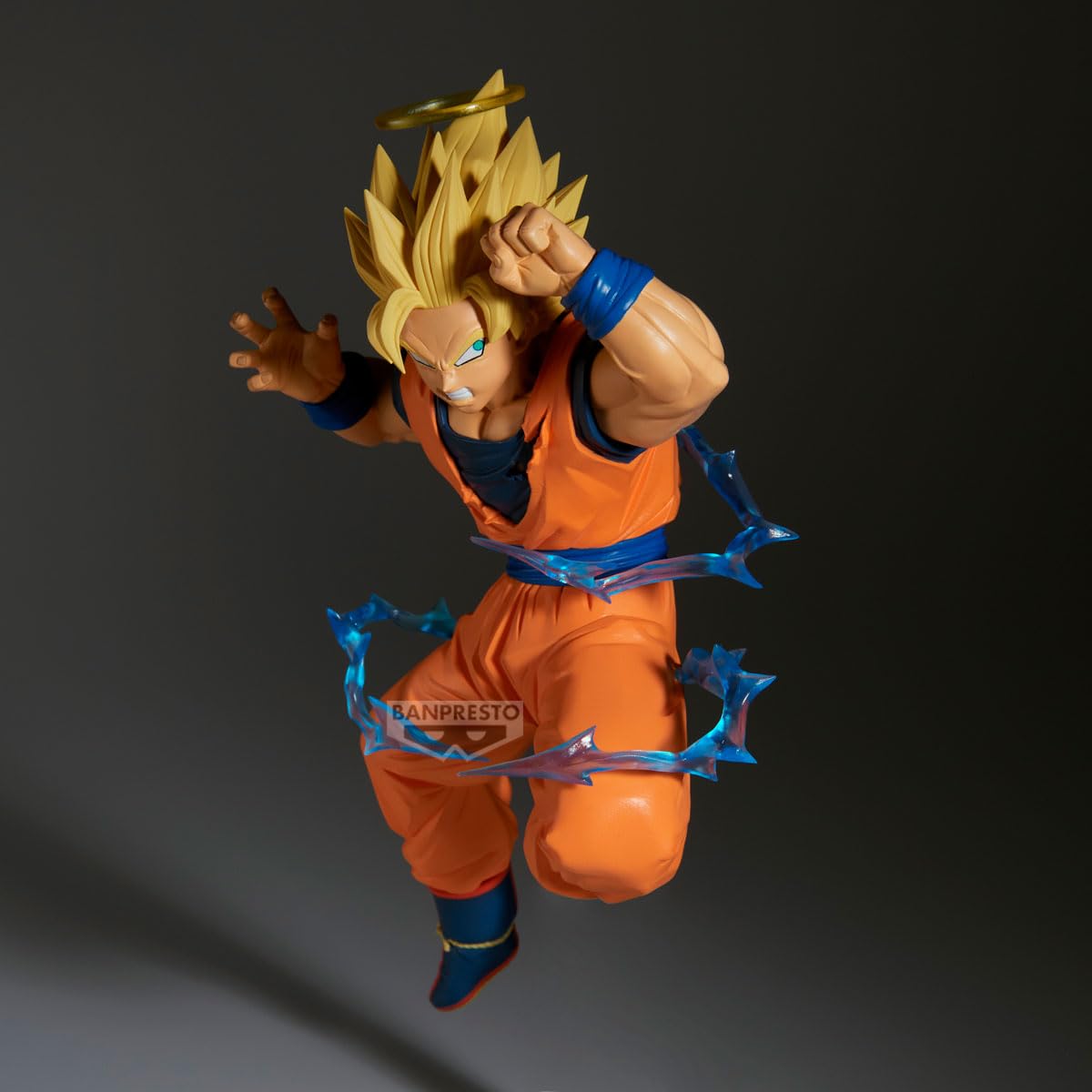 Super Saiyan 2 Son Goku (vs Majin Vegeta), view 4
