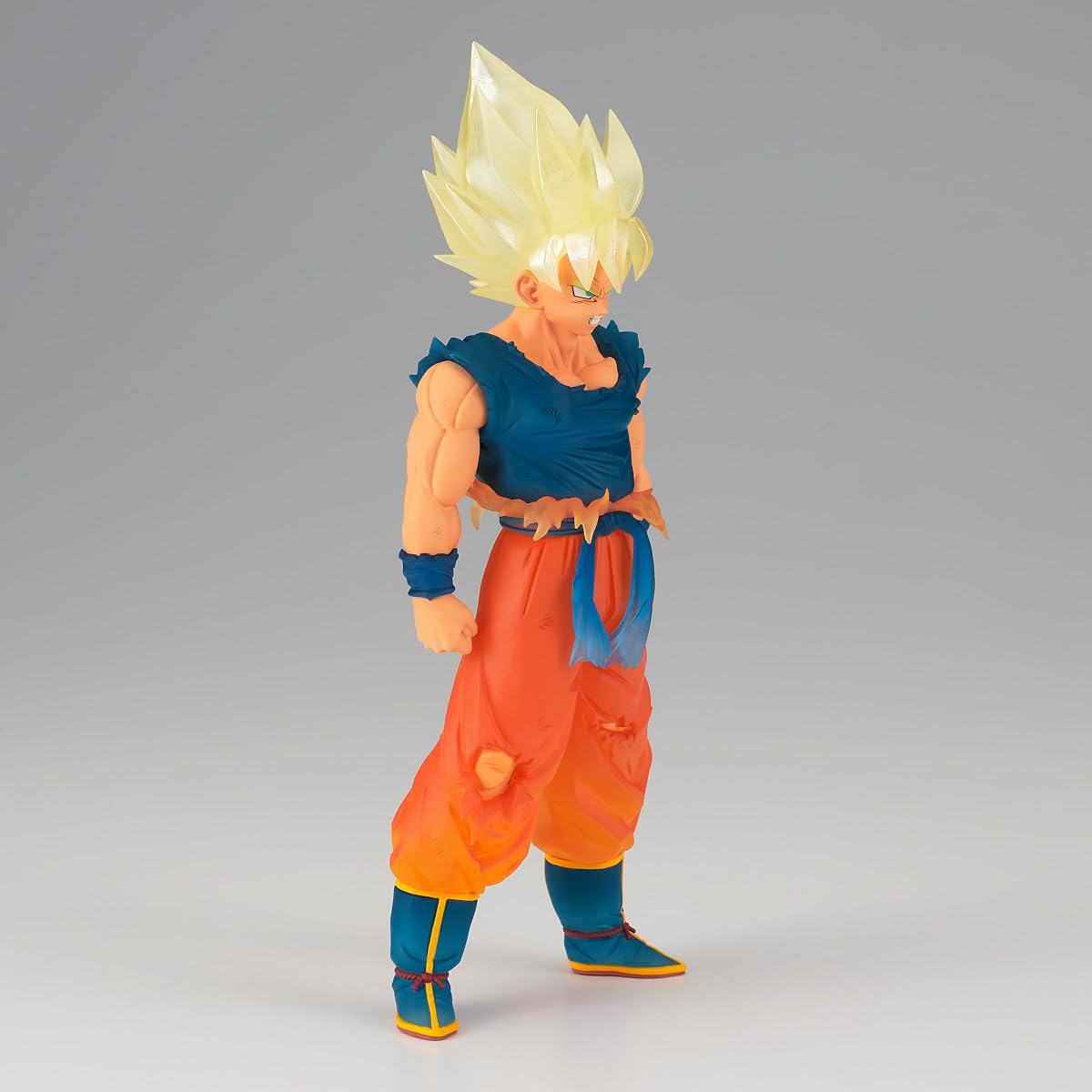 Super Saiyan Son Goku, view 4