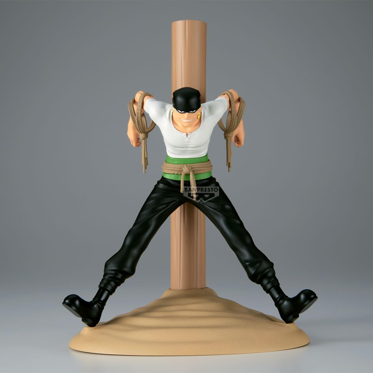 Pirate Hunter Zoro, view 3