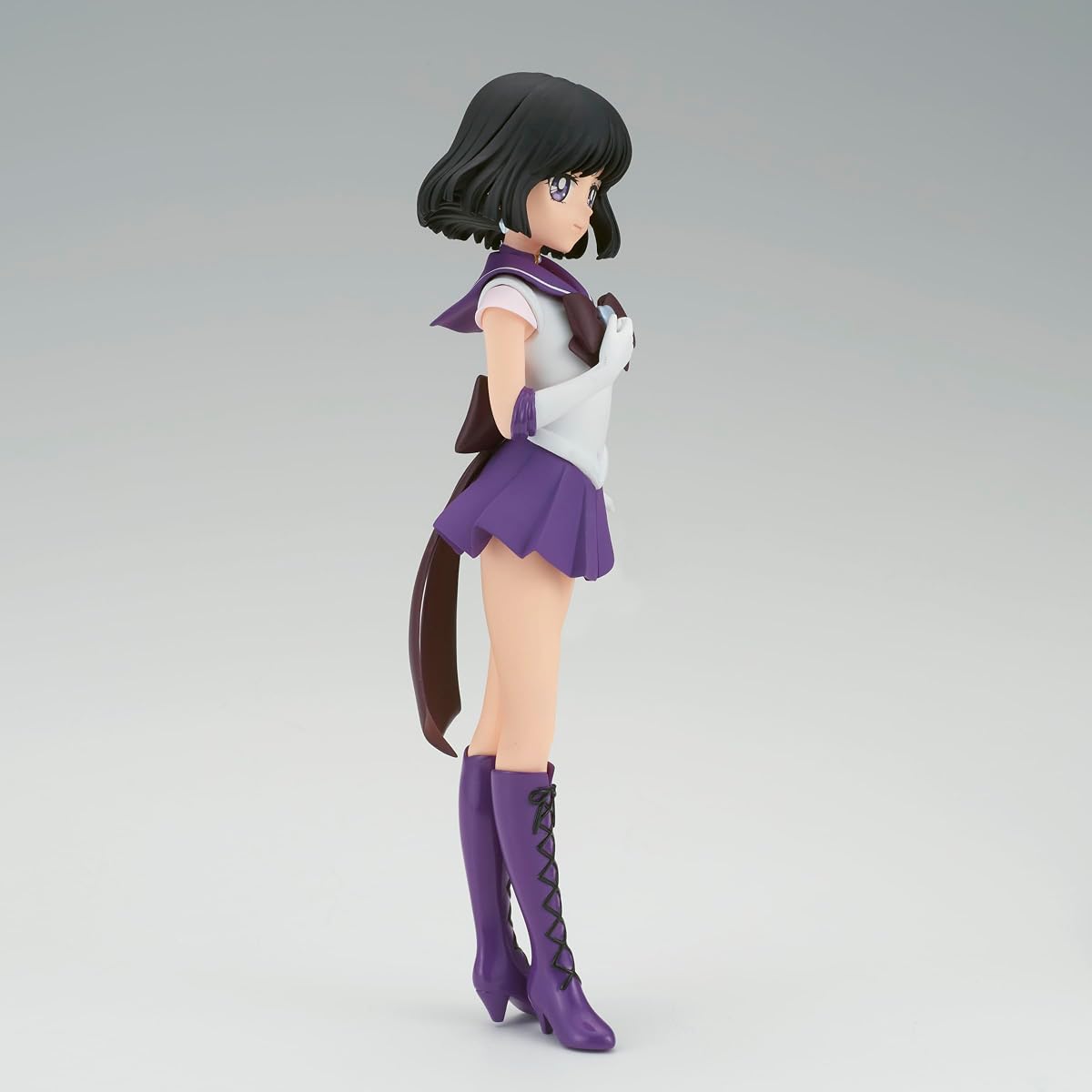 Super Sailor Saturn, view 4