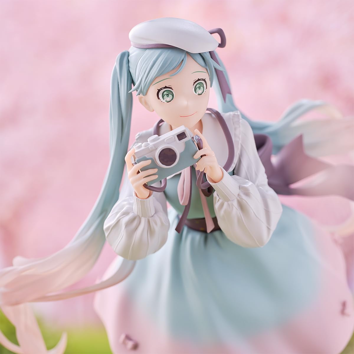 Hatsune Miku (Holiday Memories - Camera), view 5